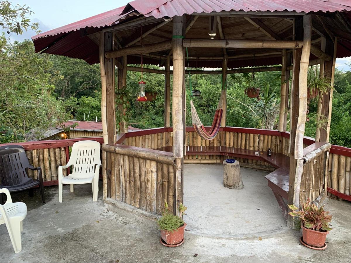 Jam Retreat Alojamento de Acomodação e Pequeno-almoço Negril