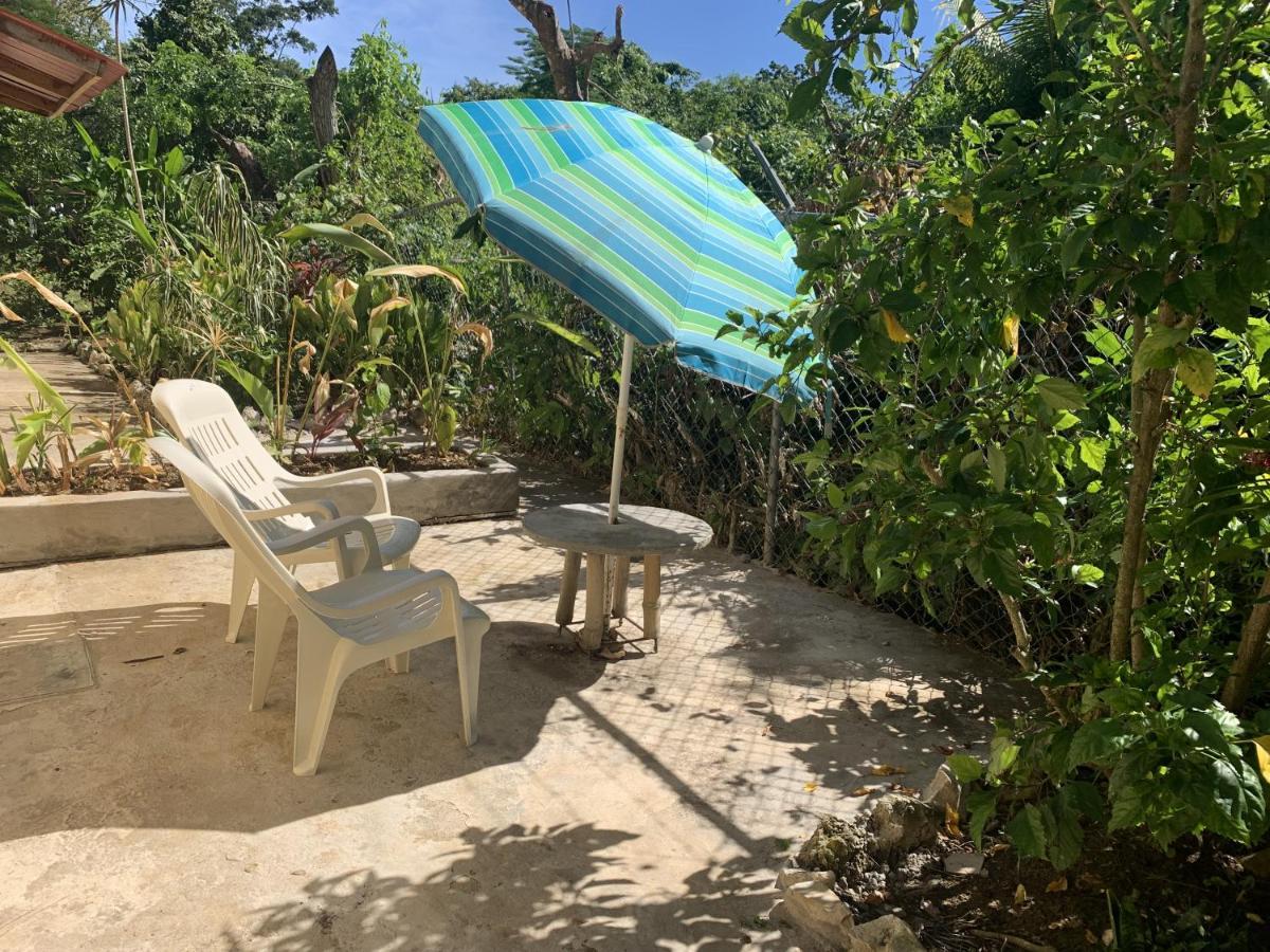 Jam Retreat Alojamento de Acomodação e Pequeno-almoço Negril